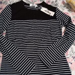 Nwt AIBROU Black and White Striped Women's Top size Small